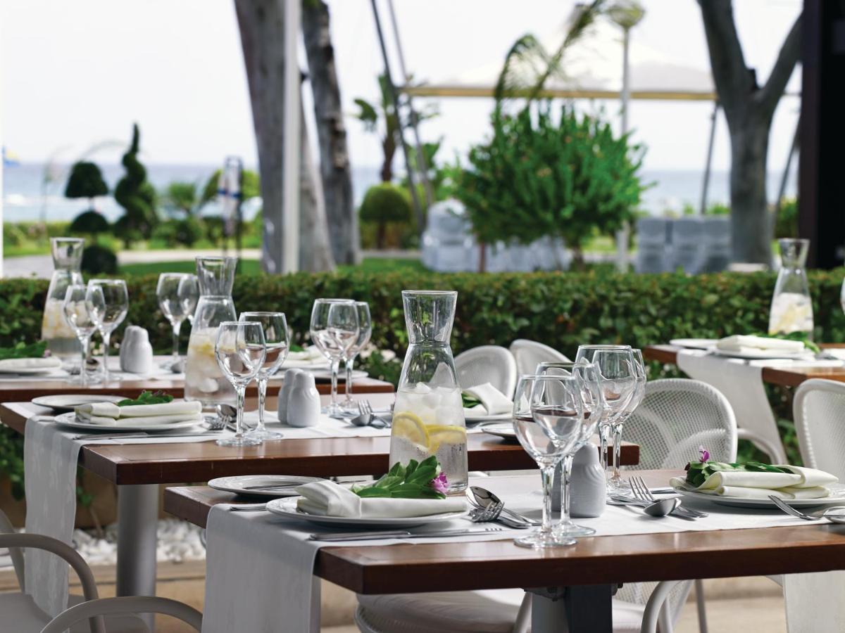 Atlantica Miramare Beach ลิมาซอล ภายนอก รูปภาพ