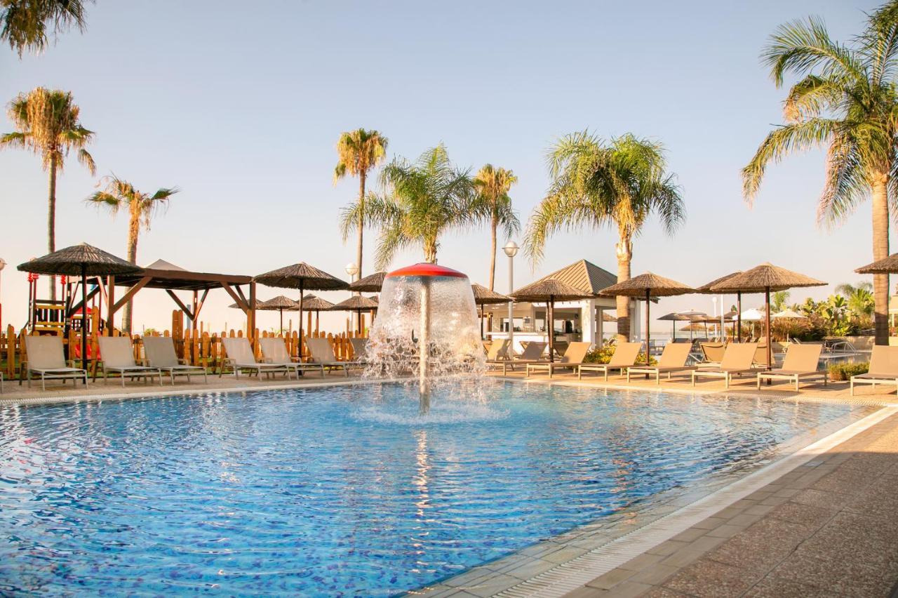 Atlantica Miramare Beach ลิมาซอล ภายนอก รูปภาพ