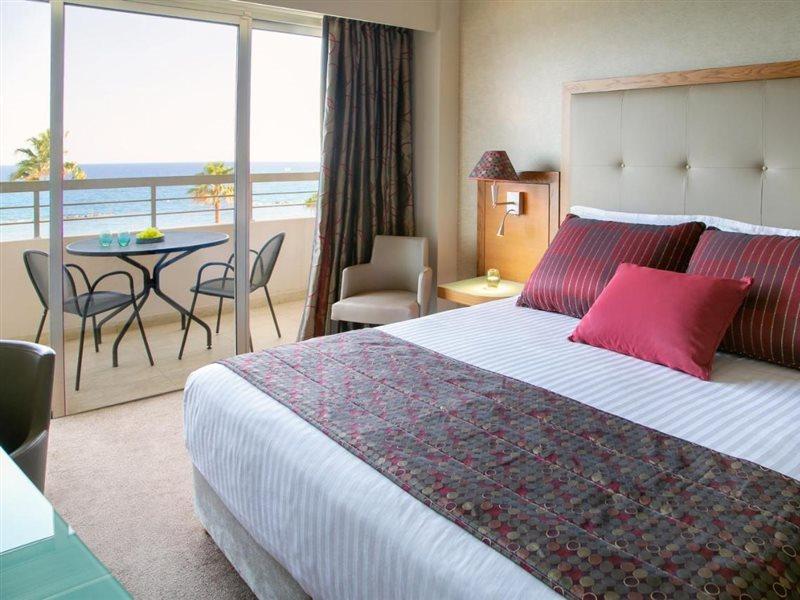 Atlantica Miramare Beach ลิมาซอล ภายนอก รูปภาพ