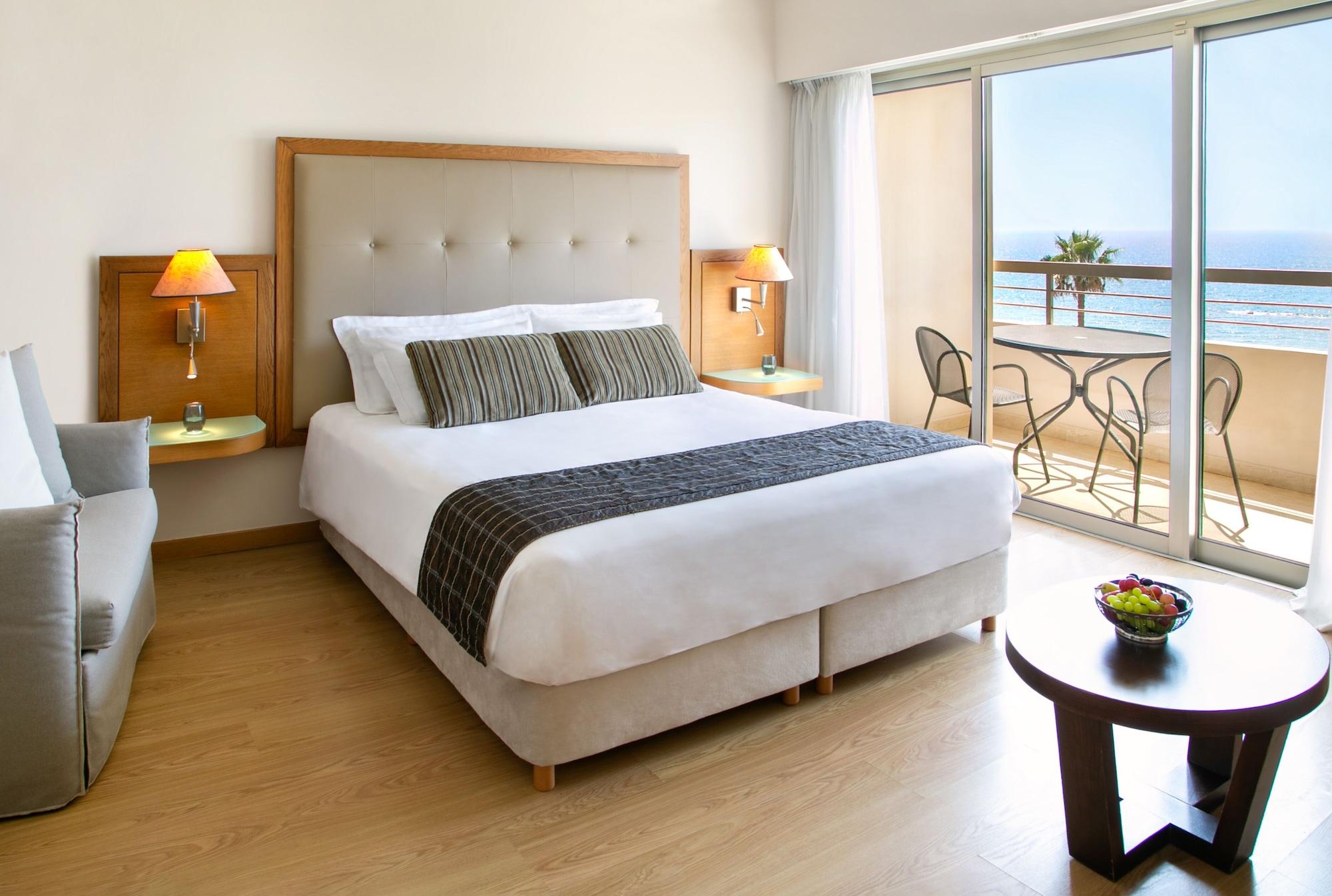 Atlantica Miramare Beach ลิมาซอล ภายนอก รูปภาพ