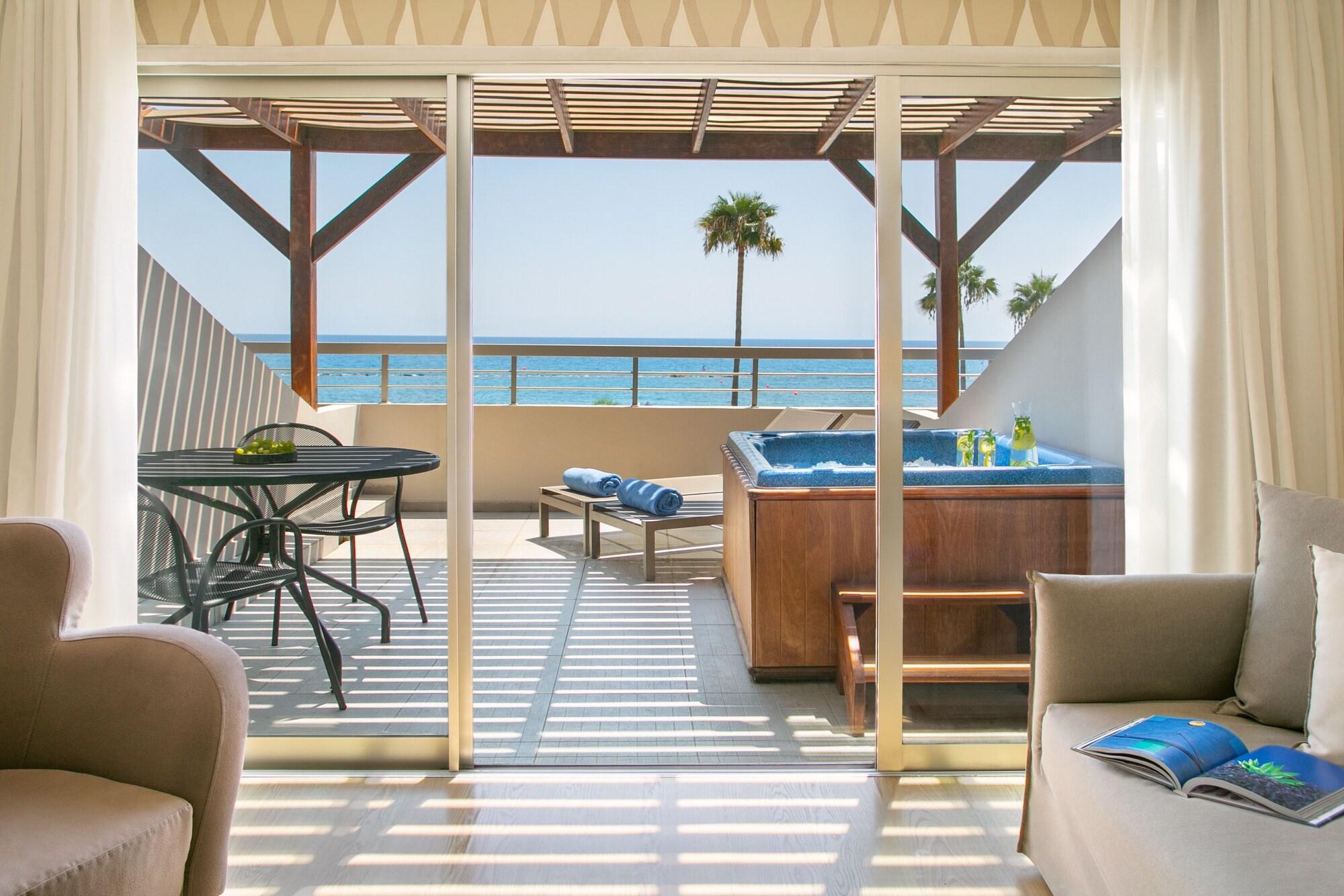 Atlantica Miramare Beach ลิมาซอล ภายนอก รูปภาพ