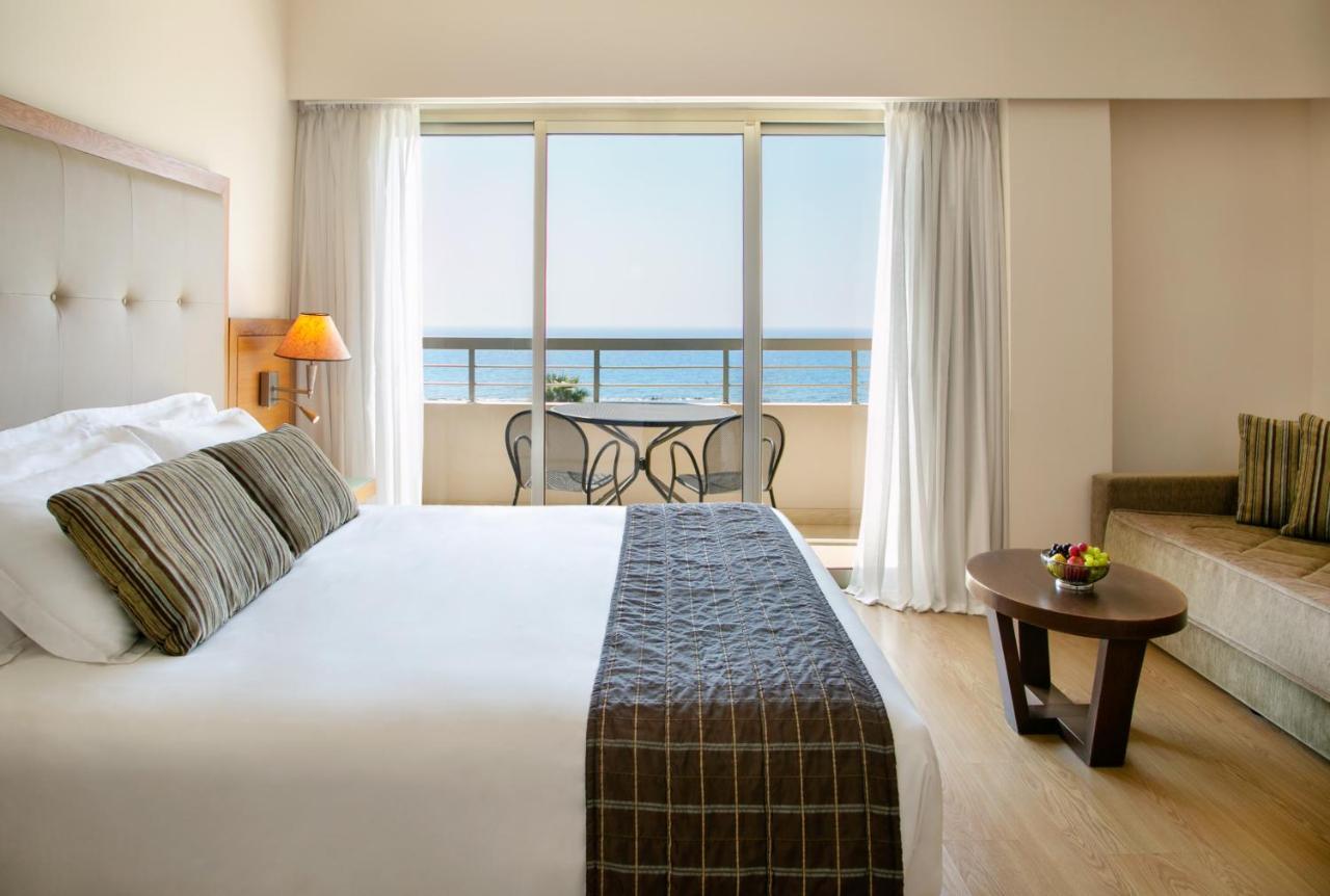 Atlantica Miramare Beach ลิมาซอล ภายนอก รูปภาพ