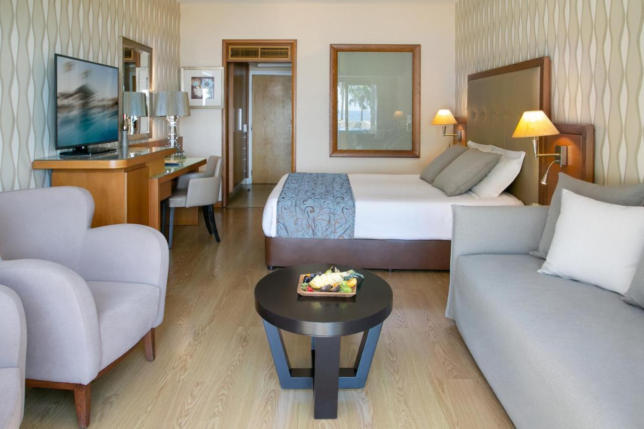 Atlantica Miramare Beach ลิมาซอล ภายนอก รูปภาพ