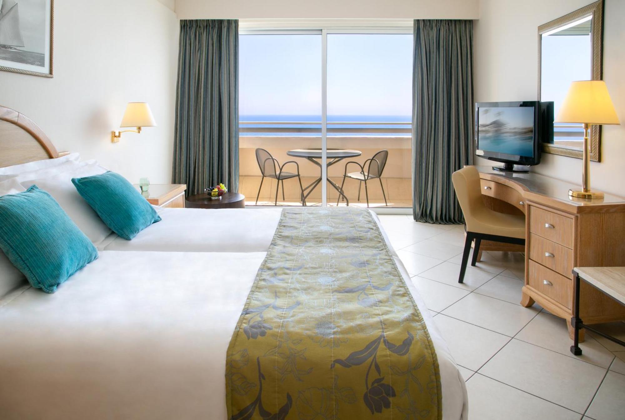 Atlantica Miramare Beach ลิมาซอล ภายนอก รูปภาพ